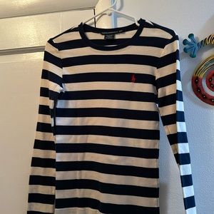 Long sleeve Ralph Lauren sport knit shit